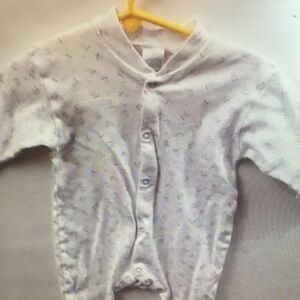 Baby One-Piece Snap Front Footless Pajamas - Light Gray with Tiny Print